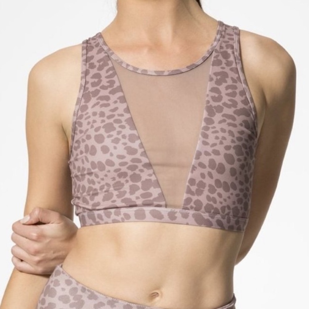 Sports bra